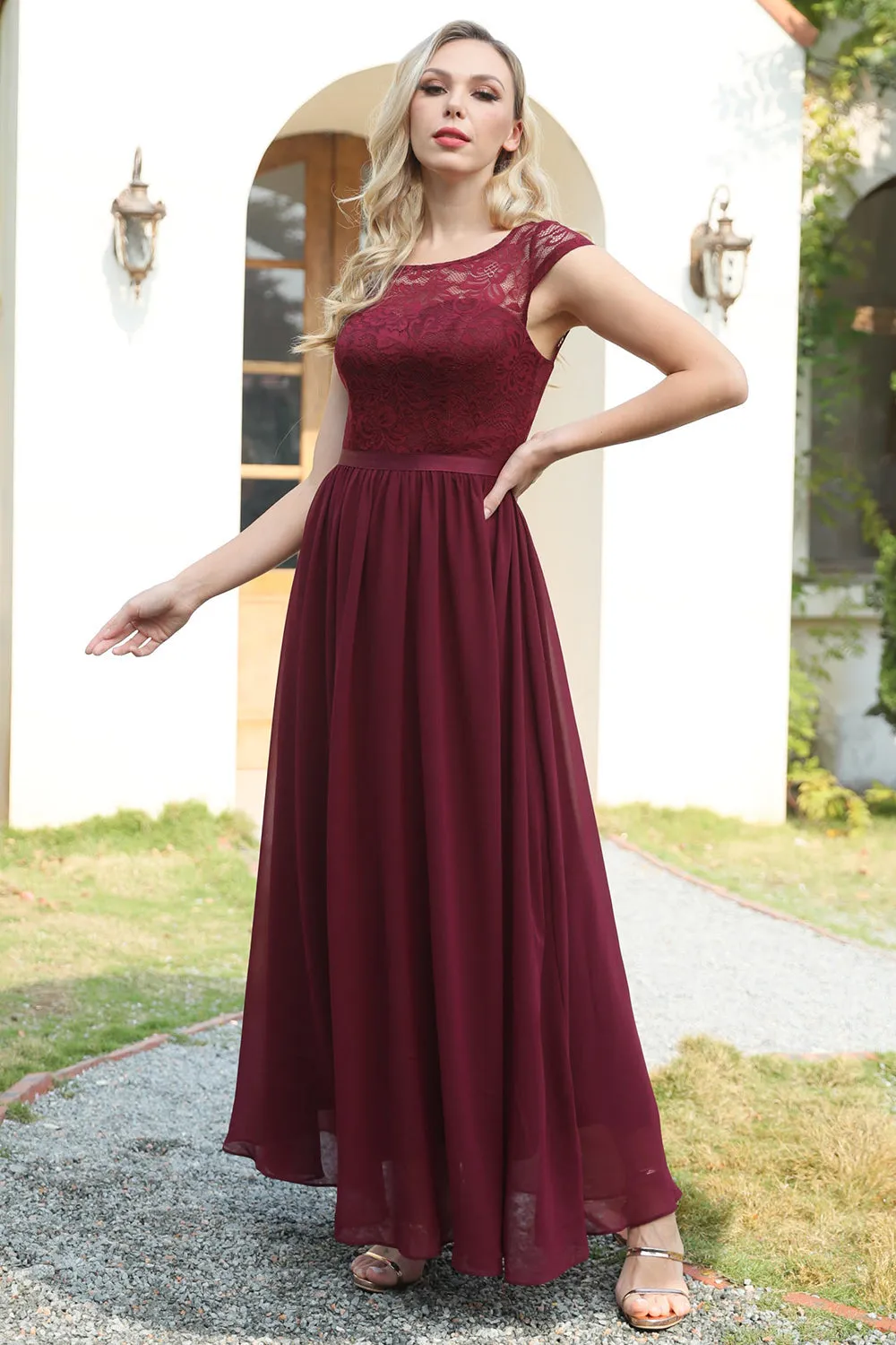 Burgundy Cap Sleeves Chiffon Abito da damigella d'onore