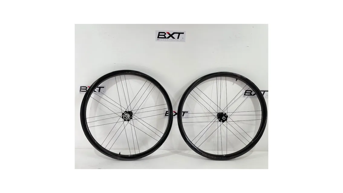 CAMPAGNOLO Bora Ultra WTO 33 Disk