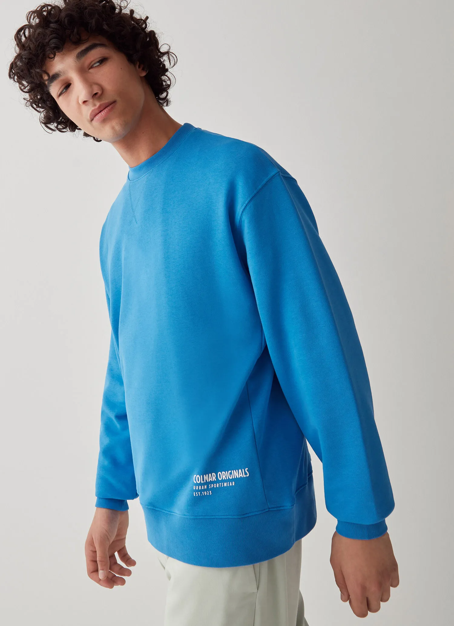 Oversized round neck sweatshirt