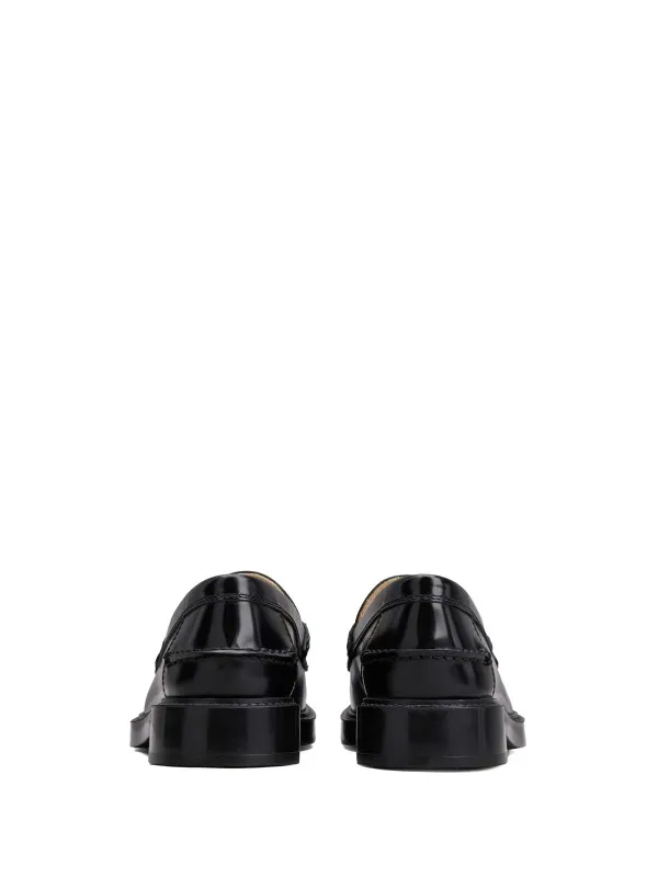 Shiny leather loafer